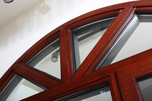 伊盾門窗 伊盾門窗