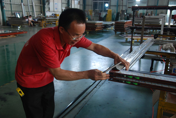 門(mén)窗加盟伊盾門(mén)窗