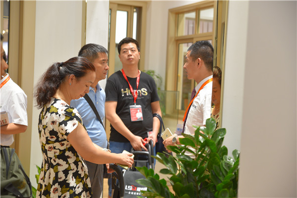 伊盾門窗2017廣州建博會