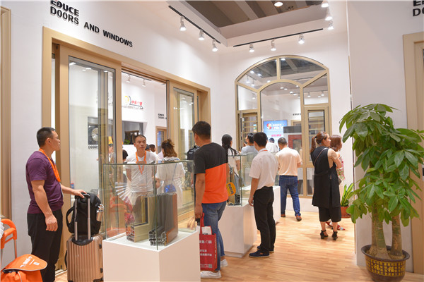 門窗加盟伊盾門窗