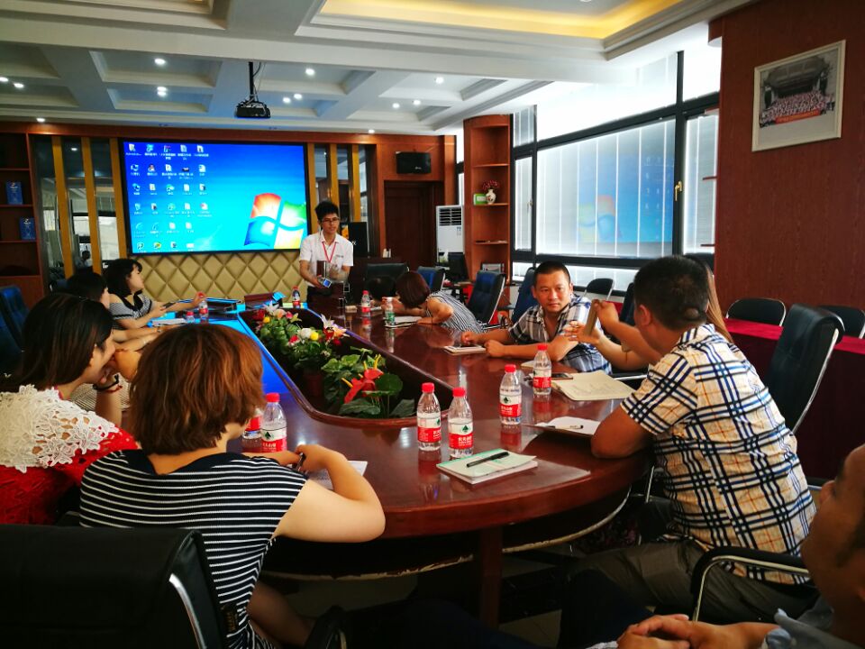 伊盾門窗金牌店長(zhǎng)培訓(xùn)