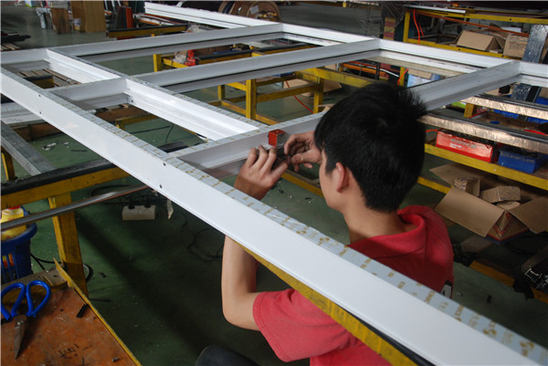 門窗加盟伊盾門窗