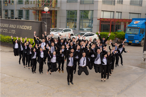 斷橋鋁門窗廠家伊盾門窗